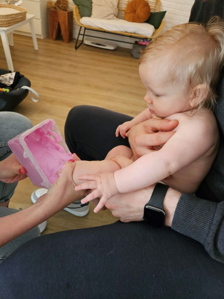 Plonzz babyspa Plonzz babyspa porseleinen afdruk maken voet